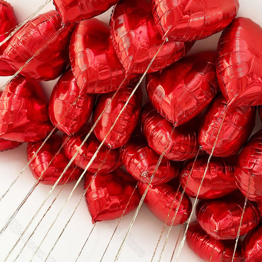Red Ceiling Hearts [24 PCS]
